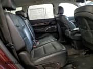 ✅ 2020 Kia Telluride LX • VIN: 5XYP24HCXLG008281 • Лот: 94645065. Опубликован ранее на Copart с пробегом 98 297 миль. Бесплатный доступ к архиву аукционных продаж из США и подробный отчёт об истории автомобиля на DreamBid. Изображение 11.