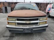 ✅ 1997 Chevrolet Silverado 1500 • VIN: 2GCEC19M4V1161231 • Lot: 68785265. Wystawiony na Copart z przebiegiem 330 979 mil. Bezpłatny archiwum sprzedaży aukcyjnych z USA i szczegółowy raport historii pojazdu na DreamBid. Zdjęcie 5.