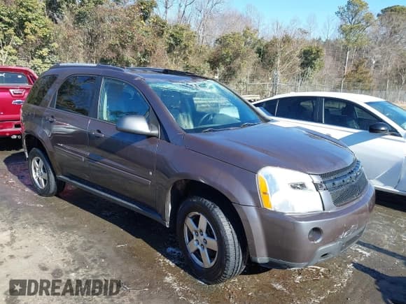 ✅ 2008 Chevrolet Equinox LT • VIN: 2CNDL33F886076526 • Лот: 41353307. Опубликован ранее на IAAI с пробегом 240 820 миль. Бесплатный доступ к архиву аукционных продаж из США и подробный отчёт об истории автомобиля на DreamBid. Изображение 1.