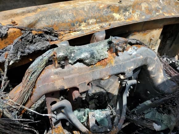 ✅ 2011 Chevrolet Silverado 1500 LT • VIN: 1GCRKSE32BZ345898 • Lot: 65674344. Listed on Copart with Not provided. Free auction sales archive from the USA and detailed vehicle history report at DreamBid. Image 9.