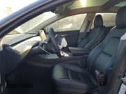 ✅ 2023 Tesla Model 3 • VIN: 5YJ3E1EA3PF714142 • Lot: 45581285. Wystawiony na Copart z przebiegiem 31 197 mil. Bezpłatny archiwum sprzedaży aukcyjnych z USA i szczegółowy raport historii pojazdu na DreamBid. Zdjęcie 7.