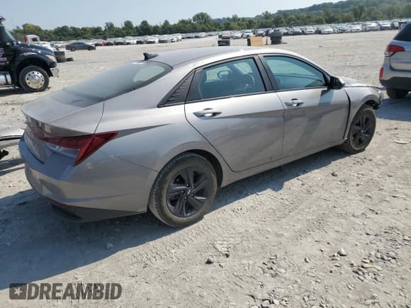 ✅ 2023 Hyundai Elantra Blue • VIN: KMHLM4AJ7PU038856 • Лот: 80208285. Опубликован ранее на Copart с пробегом 57 053 миль. Бесплатный доступ к архиву аукционных продаж из США и подробный отчёт об истории автомобиля на DreamBid. Изображение 3.