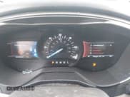 ✅ 2019 Ford Fusion SE • VIN: 3FA6P0LU8KR179966 • Lot: 43299378. Wystawiony na IAAI z przebiegiem 137 055 mil. Bezpłatny archiwum sprzedaży aukcyjnych z USA i szczegółowy raport historii pojazdu na DreamBid. Zdjęcie 7.