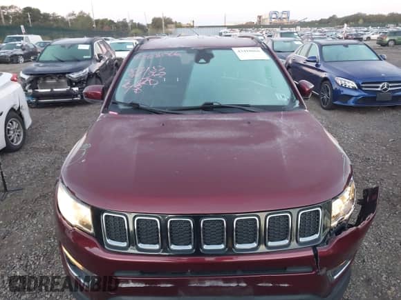 2021 Jeep Compass Limited z VIN 3C4NJDCB8MT512251, wystawiony jako IAAI lot #43418066 z przebiegiem 90 374 mil mil oraz . Historia ofert i sprzedaży dostępna na DreamBid. Obrazek 12.