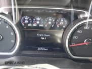 ✅ 2021 Chevrolet Silverado 1500 High Country • VIN: 1GCUYHET0MZ353142 • Lot: 40707765. Wystawiony na IAAI z przebiegiem 20 765 mil. Bezpłatny archiwum sprzedaży aukcyjnych z USA i szczegółowy raport historii pojazdu na DreamBid. Zdjęcie 7.