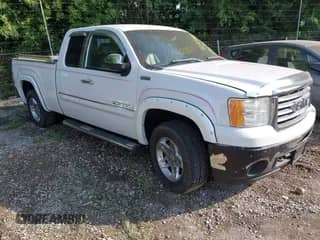 2009 GMC Sierra 1500 with VIN 2GTEK39J491128384, listed as a IAAI auction lot 42800359 with 89,611 mi miles and . Bid and sale history available at DreamBid. Image 1.