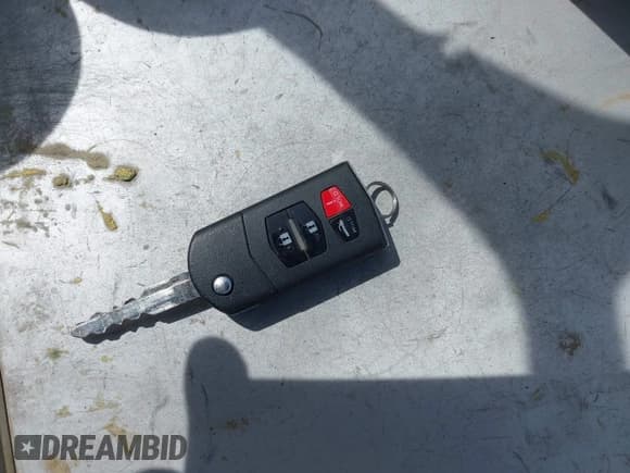 ✅ 2013 Mazda 6 i Sport • VIN: 1YVHZ8BH9D5M14505 • Lot: 42053163. Listed on IAAI with 149,858 mi. Free auction sales archive from the USA and detailed vehicle history report at DreamBid. Image 11.