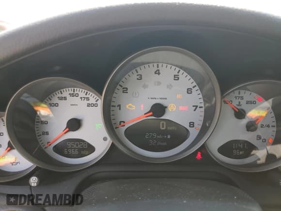 ✅ 2005 Porsche 911 Turbo S • VIN: WP0AB29925S742116 • Lot: 71664195. Listed on Copart with 95,028 mi. Free auction sales archive from the USA and detailed vehicle history report at DreamBid. Image 9.