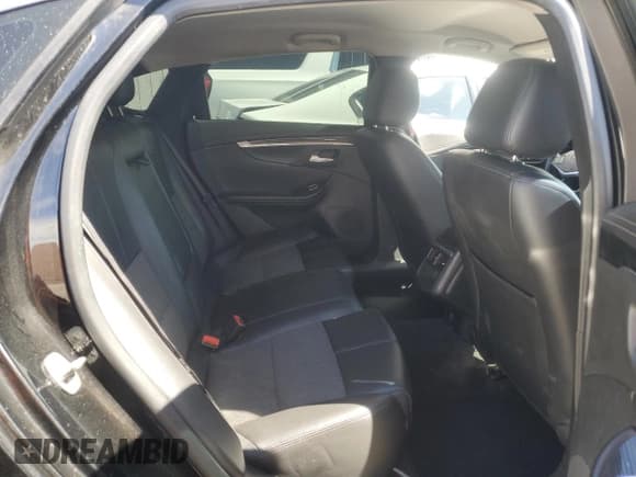 ✅ 2017 Chevrolet Impala LT • VIN: 2G1105S3XH9170076 • Лот: 72209014. Опубликован ранее на Copart с пробегом 125 987 миль. Бесплатный доступ к архиву аукционных продаж из США и подробный отчёт об истории автомобиля на DreamBid. Изображение 10.