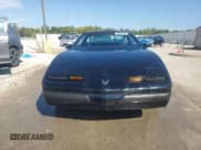 ✅ 1989 Pontiac Firebird • VIN: 1G2FS21E2KL225200 • Lot: 70805755. Listed on Copart with 172,086 mi. Free auction sales archive from the USA and detailed vehicle history report at DreamBid. Image 5.