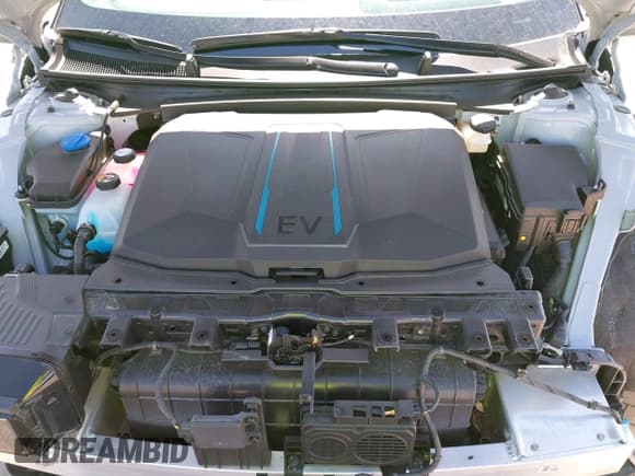 ✅ 2023 Hyundai Ioniq 5 Limited • VIN: KM8KRDAF9PU229655 • Lot: 42949861. Listed on IAAI with 3,318 mi. Free auction sales archive from the USA and detailed vehicle history report at DreamBid. Image 10.