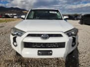 ✅ 2015 Toyota 4Runner Limited • VIN: JTEBU5JRXF5211477 • Lot: 84831955. Listed on Copart with 137,571 mi. Free auction sales archive from the USA and detailed vehicle history report at DreamBid. Image 5.