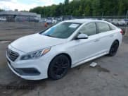 ✅ 2015 Hyundai Sonata Sport • VIN: 5NPE34AB5FH119713 • Lot: 43105633. Wystawiony na IAAI z przebiegiem 223 845 mil. Bezpłatny archiwum sprzedaży aukcyjnych z USA i szczegółowy raport historii pojazdu na DreamBid. Zdjęcie 2.