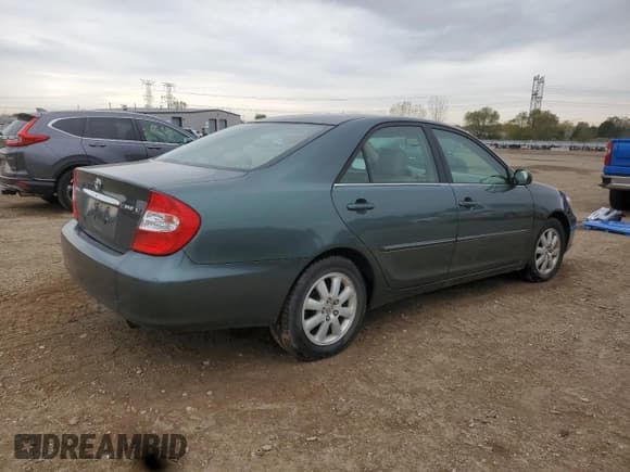 ✅ 2004 Toyota Camry XLE • VIN: 4T1BE30K54U304500 • Lot: 86233645. Wystawiony na Copart z przebiegiem 136 369 mil. Bezpłatny archiwum sprzedaży aukcyjnych z USA i szczegółowy raport historii pojazdu na DreamBid. Zdjęcie 3.