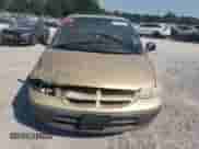 1996 Dodge Caravan SE с VIN 1B4GP44R2TB318119, выставлен на аукционе Copart как лот 61597585 с пробегом 184 701 миль миль и Чистый • Clean title. История ставок и продаж доступна на DreamBid. Изображение 5.