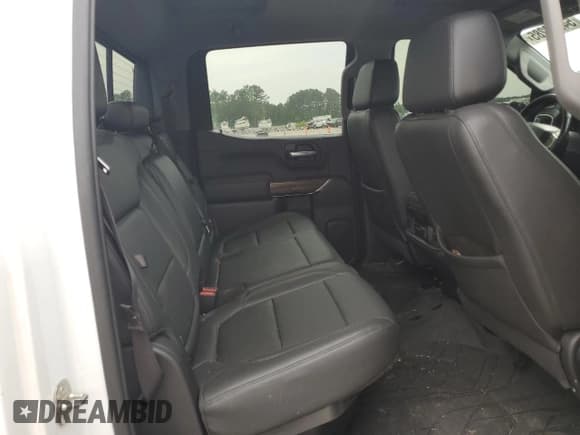 ✅ 2020 Chevrolet Silverado 1500 • VIN: NCS108325 • Лот: 54243285. Опубликован ранее на Copart с пробегом 118 246 миль. Бесплатный доступ к архиву аукционных продаж из США и подробный отчёт об истории автомобиля на DreamBid. Изображение 10.