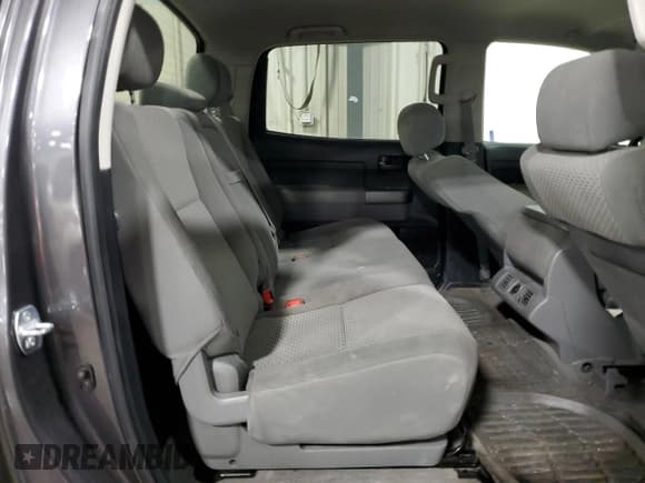 ✅ 2011 Toyota Tundra • VIN: 5TFDM5F10BX018771 • Lot: 84933534. Wystawiony na Copart z przebiegiem 158 370 mil. Bezpłatny archiwum sprzedaży aukcyjnych z USA i szczegółowy raport historii pojazdu na DreamBid. Zdjęcie 10.