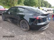 ✅ 2024 Tesla Model 3 • VIN: 5YJ3E1EA3RF746589 • Lot: 43211864. Wystawiony na IAAI z przebiegiem 11 116 mil. Bezpłatny archiwum sprzedaży aukcyjnych z USA i szczegółowy raport historii pojazdu na DreamBid. Zdjęcie 3.
