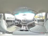 ✅ 2010 Toyota Highlander • VIN: 5TDBK3EH3AS015660 • Lot: 57363485. Listed on Copart with 204,398 mi. Free auction sales archive from the USA and detailed vehicle history report at DreamBid. Image 15.