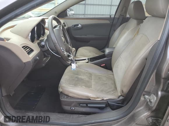 ✅ 2010 Chevrolet Malibu 2LT • VIN: 1G1ZD5EB0AF221530 • Lot: 81290604. Listed on Copart with 123,636 mi. Free auction sales archive from the USA and detailed vehicle history report at DreamBid. Image 7.