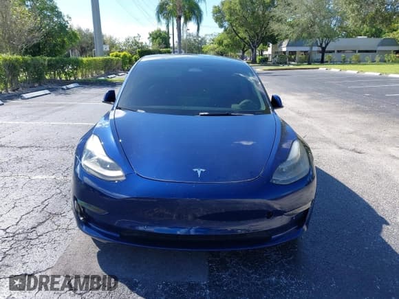 ✅ 2022 Tesla Model 3 • VIN: 5YJ3E1EA7NF189941 • Lot: 43455997. Wystawiony na IAAI z przebiegiem 30 876 mil. Bezpłatny archiwum sprzedaży aukcyjnych z USA i szczegółowy raport historii pojazdu na DreamBid. Zdjęcie 12.