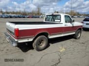 ✅ 1993 Ford F-150 • VIN: 1FTEF14N8PLB00422 • Лот: 49353765. Опубликован ранее на Copart с пробегом Не указан. Бесплатный доступ к архиву аукционных продаж из США и подробный отчёт об истории автомобиля на DreamBid. Изображение 3.