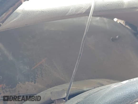 ✅ 2004 Chevrolet Suburban LS • VIN: 3GNFK16T34G118032 • Lot: 42991411. Listed on IAAI with Not provided. Free auction sales archive from the USA and detailed vehicle history report at DreamBid. Image 7.