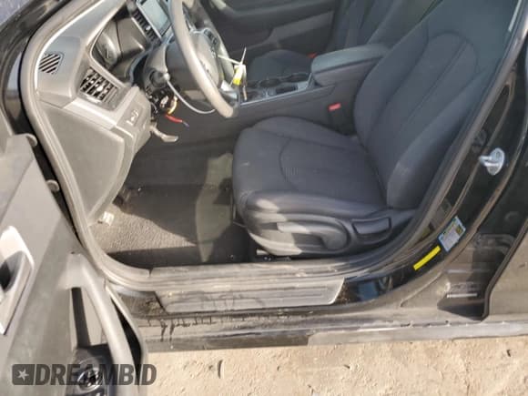 ✅ 2018 Hyundai Sonata SE • VIN: 5NPE24AFXJH665521 • Лот: 42794705. Опубликован ранее на Copart с пробегом 61 928 миль. Бесплатный доступ к архиву аукционных продаж из США и подробный отчёт об истории автомобиля на DreamBid. Изображение 7.