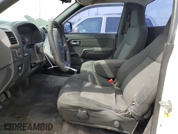 ✅ 2009 Chevrolet Colorado 1LT • VIN: 1GCCS149998139760 • Лот: 70502674. Опубликован ранее на Copart с пробегом 275 442 миль. Бесплатный доступ к архиву аукционных продаж из США и подробный отчёт об истории автомобиля на DreamBid. Изображение 7.