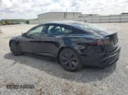 ✅ 2023 Tesla Model S • VIN: 5YJSA1E53PF522648 • Лот: 68481295. Опубликован ранее на Copart с пробегом 17 963 миль. Бесплатный доступ к архиву аукционных продаж из США и подробный отчёт об истории автомобиля на DreamBid. Изображение 2.