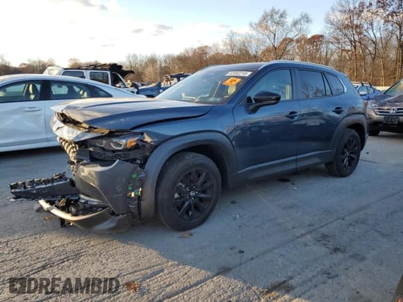 ✅ 2025 Mazda CX-50 S Premium • VIN: 7MMVABDM6SN350671 • Lot: 92092215. Listed on Copart with 3,960 mi. Free auction sales archive from the USA and detailed vehicle history report at DreamBid. Image 1.