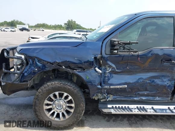 ✅ 2020 Ford F-250 XL • VIN: 1FT7W2BT5LEE94346 • Lot: 42275263. Listed on IAAI with 123,343 mi. Free auction sales archive from the USA and detailed vehicle history report at DreamBid. Image 17.