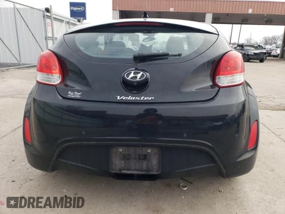 ✅ 2014 Hyundai Veloster RE:FLEX • VIN: KMHTC6AD1EU192467 • Lot: 82654544. Wystawiony na Copart z przebiegiem 92 621 mil. Bezpłatny archiwum sprzedaży aukcyjnych z USA i szczegółowy raport historii pojazdu na DreamBid. Zdjęcie 6.