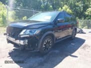 ✅ 2019 Nissan Pathfinder SV • VIN: 5N1DR2MM2KC642006 • Lot: 42301997. Wystawiony na IAAI z przebiegiem 95 716 mil. Bezpłatny archiwum sprzedaży aukcyjnych z USA i szczegółowy raport historii pojazdu na DreamBid. Zdjęcie 2.