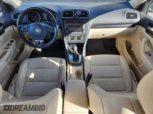 ✅ 2014 Volkswagen Jetta TDI w/Sunroof • VIN: 3VWPL7AJ6EM600741 • Lot: 89692435. Listed on Copart with 85,514 mi. Free auction sales archive from the USA and detailed vehicle history report at DreamBid. Image 8.