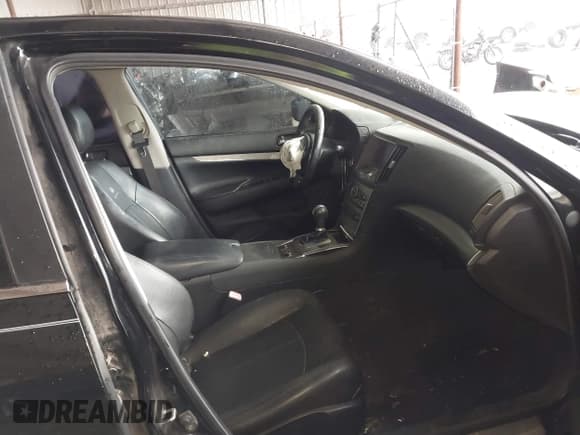 ✅ 2013 Infiniti G37 Journey • VIN: JN1CV6AP2DM712525 • Lot: 41300389. Wystawiony na IAAI z przebiegiem 200 392 mil. Bezpłatny archiwum sprzedaży aukcyjnych z USA i szczegółowy raport historii pojazdu na DreamBid. Zdjęcie 5.