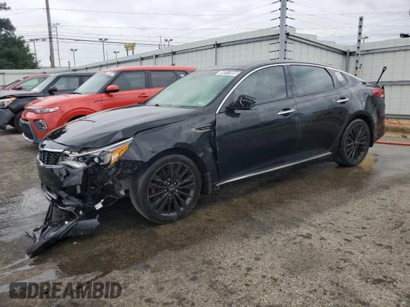 ✅ 2019 Kia Optima SX • VIN: 5XXGV4L2XKG337071 • Lot: 69317895. Listed on Copart with 114,044 mi. Free auction sales archive from the USA and detailed vehicle history report at DreamBid. Image 1.