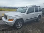 ✅ 2007 Jeep Commander Sport • VIN: 1J8HG48K97C634081 • Лот: 63775825. Опубликован ранее на Copart с пробегом 110 054 миль. Бесплатный доступ к архиву аукционных продаж из США и подробный отчёт об истории автомобиля на DreamBid. Изображение 1.