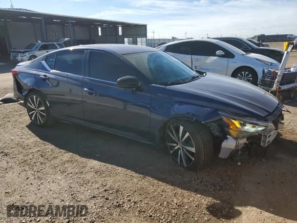 ✅ 2019 Nissan Altima SR • VIN: 1N4BL4CV2KC218592 • Lot: 81015165. Wystawiony na Copart z przebiegiem 58 996 mil. Bezpłatny archiwum sprzedaży aukcyjnych z USA i szczegółowy raport historii pojazdu na DreamBid. Zdjęcie 4.
