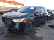 ✅ 2021 Chevrolet Traverse RS • VIN: 1GNEVJKW2MJ115124 • Lot: 41239893. Wystawiony na IAAI z przebiegiem 37 720 mil. Bezpłatny archiwum sprzedaży aukcyjnych z USA i szczegółowy raport historii pojazdu na DreamBid. Zdjęcie 2.