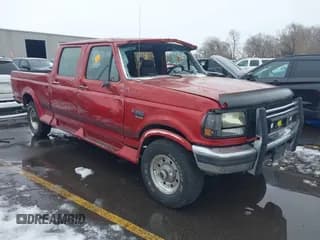 ✅ 1997 Ford F-250 • VIN: 1FTHW26F1VEB85923 • Lot: 41585867. Wystawiony na IAAI z przebiegiem Nie podano. Bezpłatny archiwum sprzedaży aukcyjnych z USA i szczegółowy raport historii pojazdu na DreamBid. Zdjęcie 1.