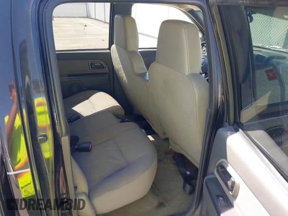 ✅ 2005 Chevrolet Colorado 1SE LS Z71 • VIN: 1GCDS136158289870 • Lot: 43173533. Listed on IAAI with 231,880 mi. Free auction sales archive from the USA and detailed vehicle history report at DreamBid. Image 8.