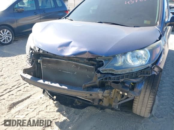 ✅ 2012 Honda CR-V LX • VIN: 5J6RM3H32CL026575 • Lot: 43720412. Listed on IAAI with 103,825 mi. Free auction sales archive from the USA and detailed vehicle history report at DreamBid. Image 6.