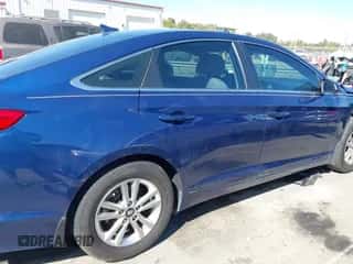 2017 Hyundai Sonata 2.4L с VIN 5NPE24AF9HH590983, выставлен на аукционе IAAI как лот 43478019 с пробегом 106 361 миль миль и . История ставок и продаж доступна на DreamBid. Изображение 6.