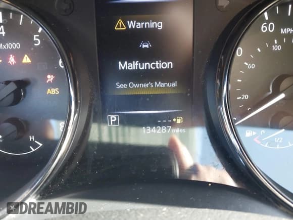 ✅ 2017 Nissan Rogue SL • VIN: JN1BJ1CPXHW027917 • Лот: 42709015. Опубликован ранее на IAAI с пробегом 134 287 миль. Бесплатный доступ к архиву аукционных продаж из США и подробный отчёт об истории автомобиля на DreamBid. Изображение 16.