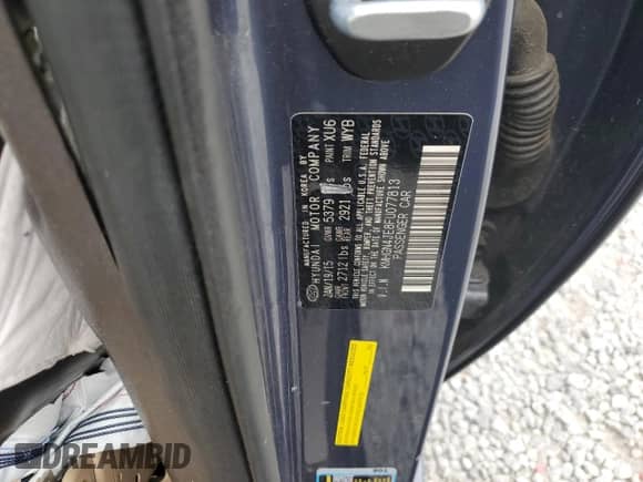 2015 Hyundai Genesis 3.8L z VIN KMHGN4JE8FU077813, wystawiony jako Copart lot #52880775 z przebiegiem 112 354 mil mil oraz Szkoda całkowita • Salvage title. Historia ofert i sprzedaży dostępna na DreamBid. Obrazek 12.