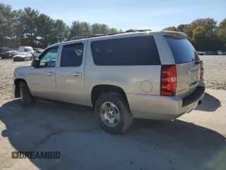 ✅ 2012 Chevrolet Suburban LT • VIN: 1GNSKJE7XCR206626 • Lot: 76014364. Wystawiony na Copart z przebiegiem 154 666 mil. Bezpłatny archiwum sprzedaży aukcyjnych z USA i szczegółowy raport historii pojazdu na DreamBid. Zdjęcie 2.