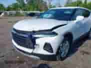 2021 Chevrolet Blazer LT z VIN 3GNKBCR4XMS584620, wystawiony jako IAAI lot #39878731 z przebiegiem 20 731 mil mil oraz . Historia ofert i sprzedaży dostępna na DreamBid. Obrazek 6.