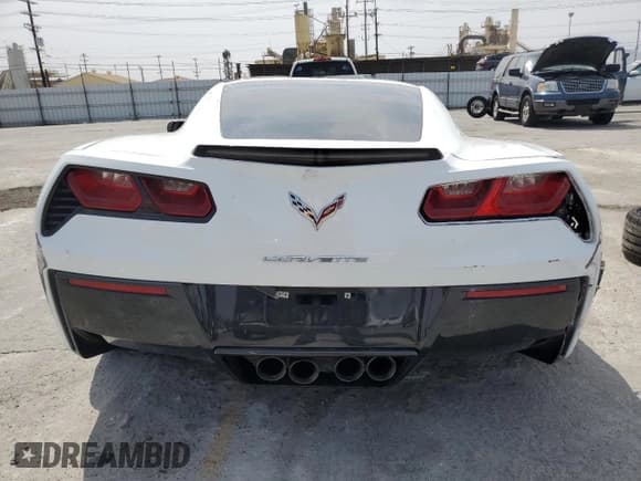 ✅ 2015 Chevrolet Corvette 2LT • VIN: 1G1YD2D72F5114869 • Лот: 57918105. Опубликован ранее на Copart с пробегом 43 207 миль. Бесплатный доступ к архиву аукционных продаж из США и подробный отчёт об истории автомобиля на DreamBid. Изображение 6.