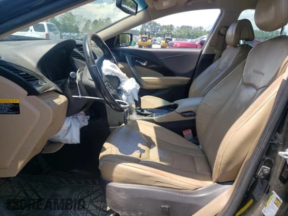 ✅ 2014 Hyundai Azera • VIN: KMHFG4JG4EA385813 • Lot: 54868975. Listed on Copart with 177,059 mi. Free auction sales archive from the USA and detailed vehicle history report at DreamBid. Image 7.